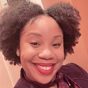 Meet your Posher, Brandi